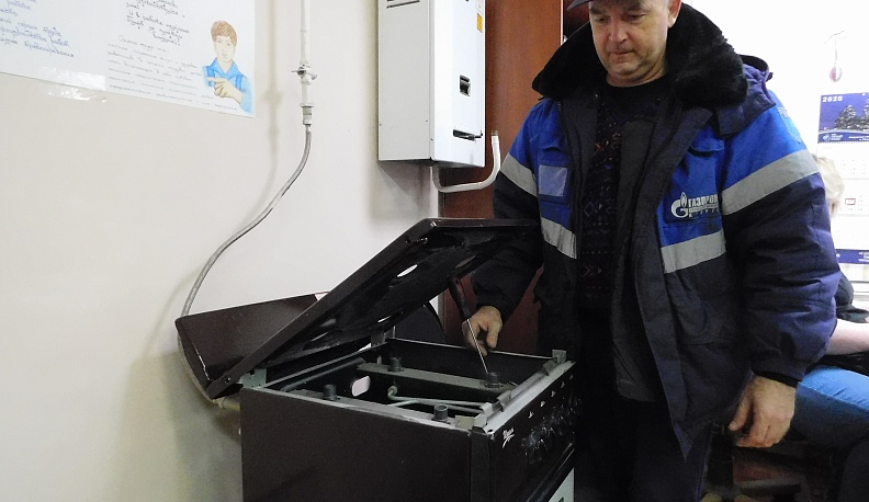 Авось жил, авось жив.Авось будет жить?