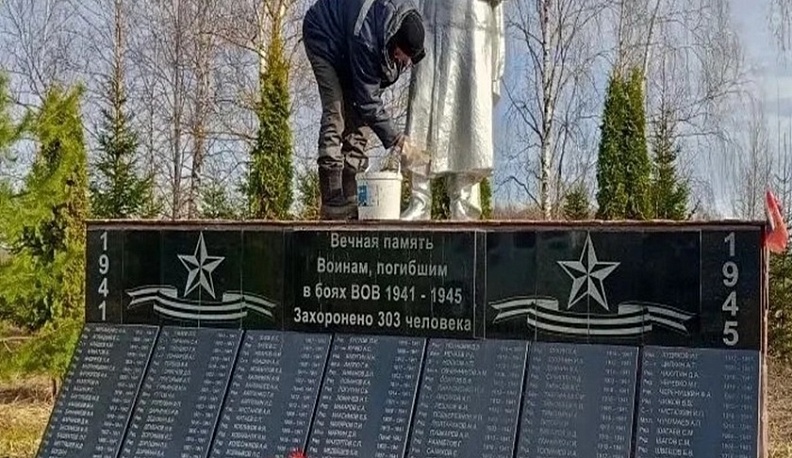 В Калуге к майским праздникам приведут в порядок 35 воинских захоронений