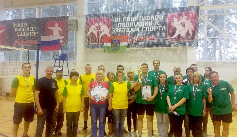 Министерские начинают и… выигрывают