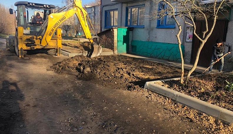 В Людинове завершается благоустройство дворовых территорий