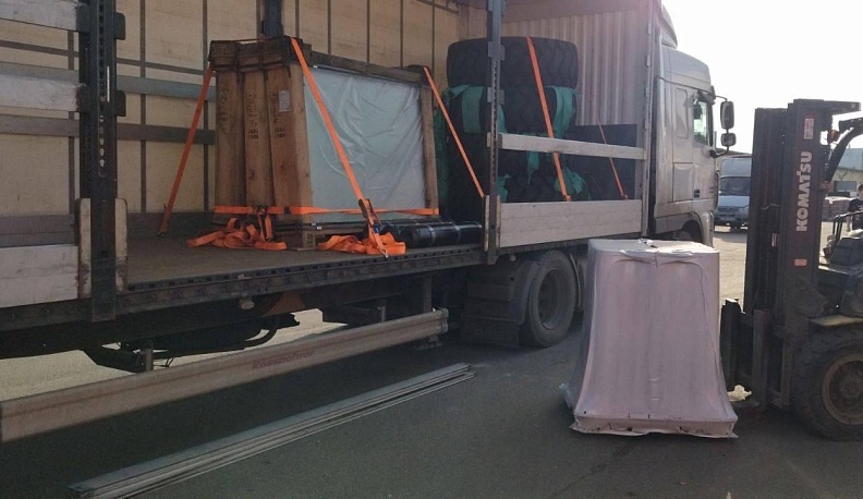 Груз со стройматериалами отправился из Калужской области в подшефный Первомайск