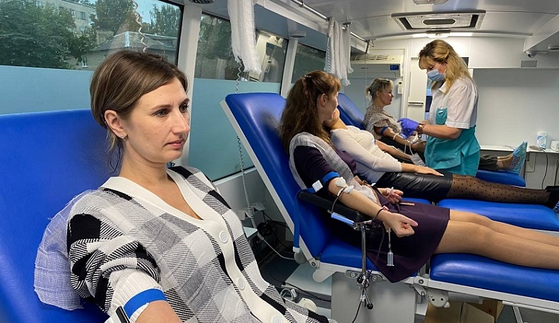 В первый день акции «День донора» калужане сдали больше 13,5 литров крови