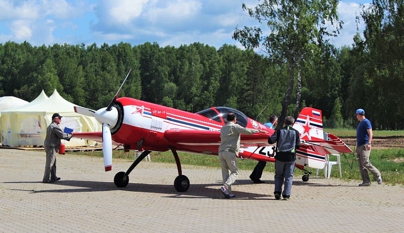 В деревне Михеево Медынского района состоялось открытие нового аэродрома
