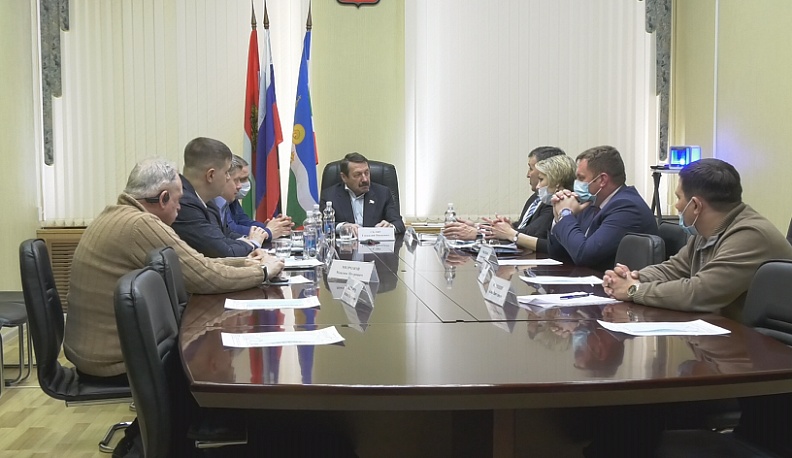 В Жуковском районе состоялось заседание «Совета отцов»