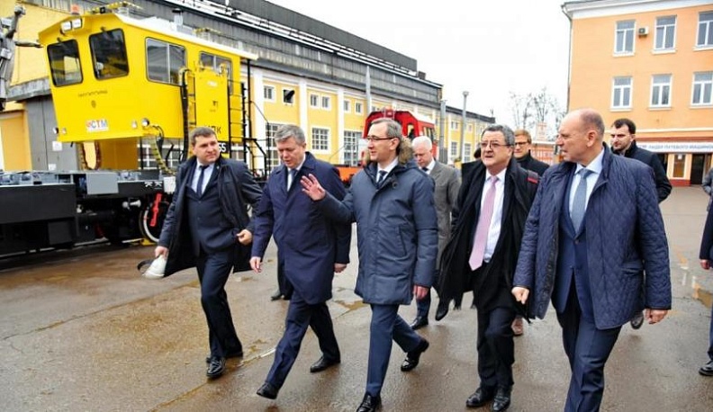 Посол Швейцарии Ив Россье посетил с рабочим визитом калужский завод 