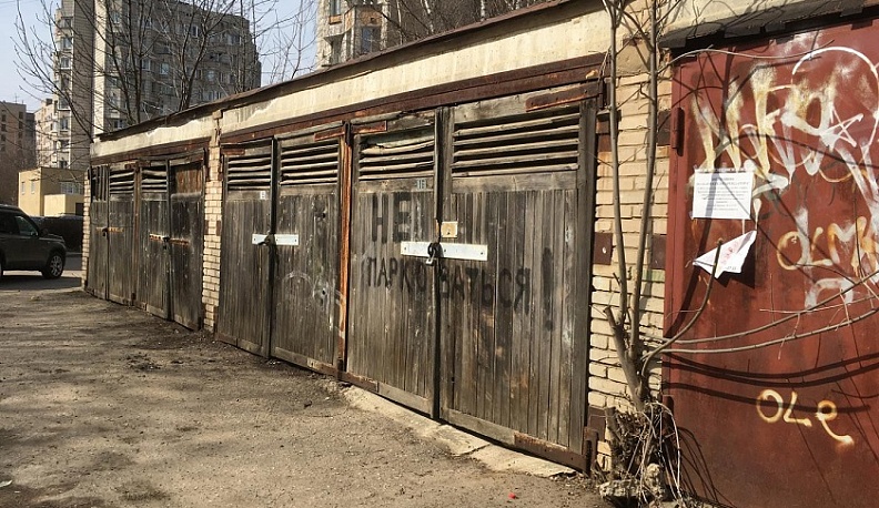 В Обнинске гаражи на Маркса и Энгельса переходят в собственность управления ЖКХ