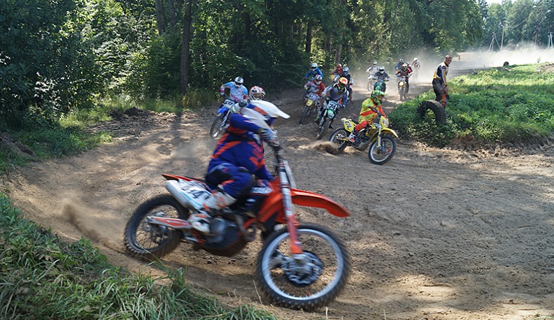 Традиционные соревнования по мотокроссу, посвященные годовщине освобождения Думиничского района, пройдут в Думиничах