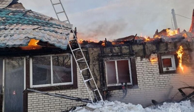 В Боровском округе сгорела дача