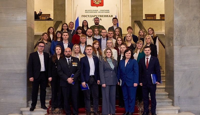 Молодежь Жуковского округа обсудила законодательные инициативы в Госдуме
