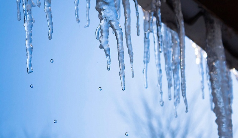 Дмитрий Денисов призвал коммунальщиков готовиться к потеплению