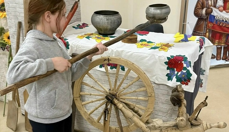 В Мятлеве детей и подростков познакомили с традициями старинного русского быта