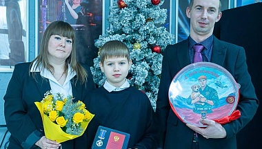 Калужский школьник получил медаль Совета Федерации за спасение родных из пожара