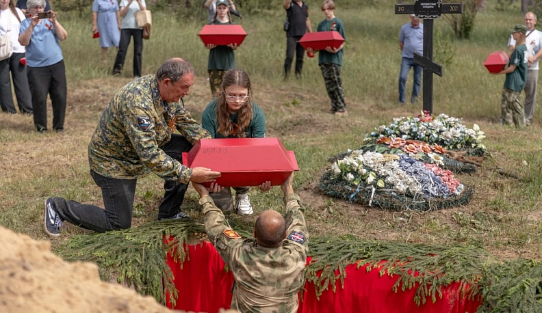 В Козельске перезахоронили воинов Великой Отечественной