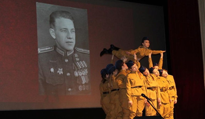 В Тарусе отметили 100-летний юбилей со Дня рождения Георгия Амелина