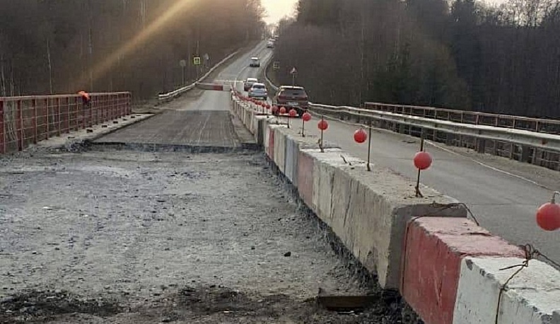 В Ферзиковском районе по нацпроекту «Инфраструктура для жизни» отремонтируют мостовой переход через реку Калужка