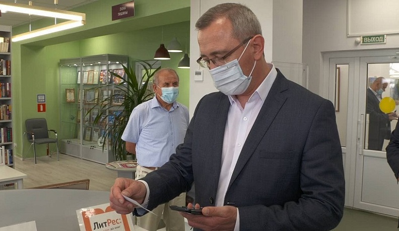 Владислав Шапша рассказал о современной библиотеке в Перемышле