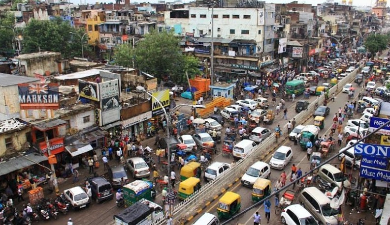 Дели или Белгород: в горуправе решали, куда послать недовольных калужан