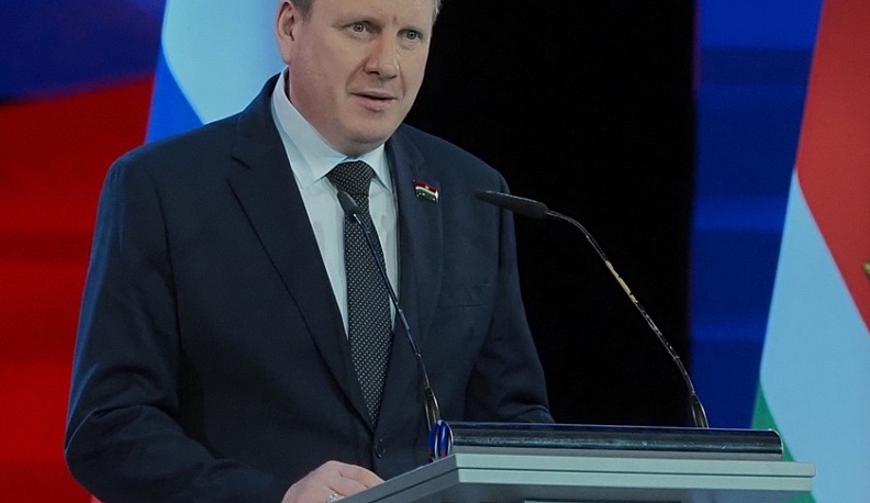 Командный результат: Геннадий Новосельцев прокомментировал отчет губернатора