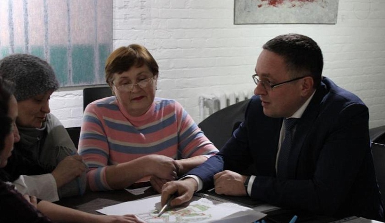 Жильцы домов улицы Театральной в Калуге подготовили техзадания для проектировщиков