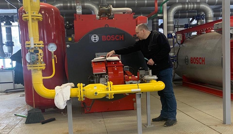 На новой газовой котельной в деревне Жилетово Дзержинского района близятся к завершению пуско-наладочные работы