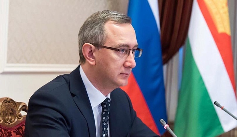 Владислав Шапша представил двух новых министров