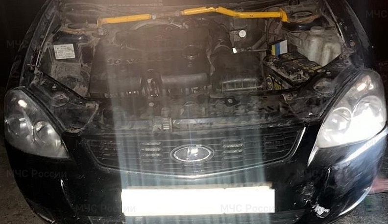 В Сухиничском районе сгорела машина