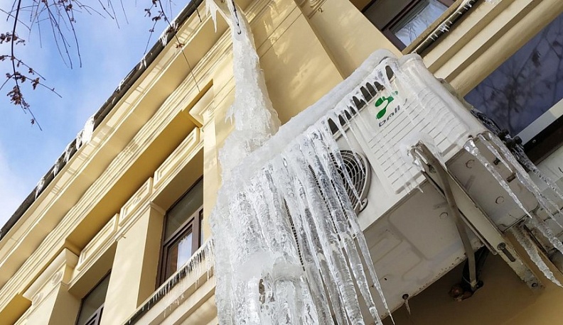 Калужанам сообщили, куда жаловаться на недобросовестную уборку снега