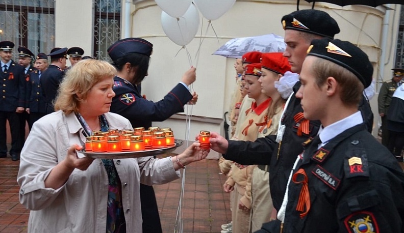 В УМВД России по Калужской области состоялась акция «Свеча памяти»