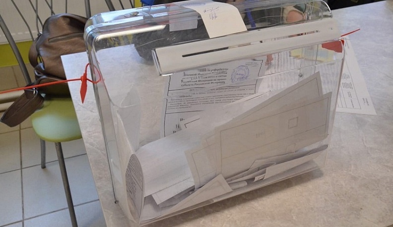 Жители Донбасса, Таврии и Приазовья активно участвуют в референдуме на территории Калужской области