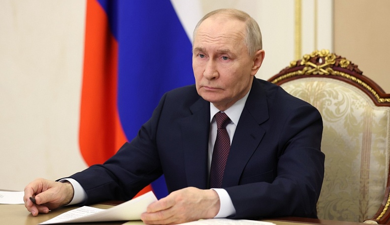 Владимир Путин указал на необходимость усиленного развития отечественного производства лекарств