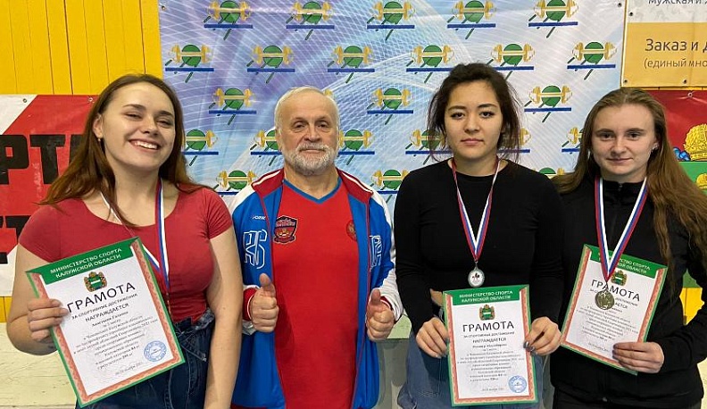 Медынские спортсменки привезли весь комплект медалей с областного чемпионата