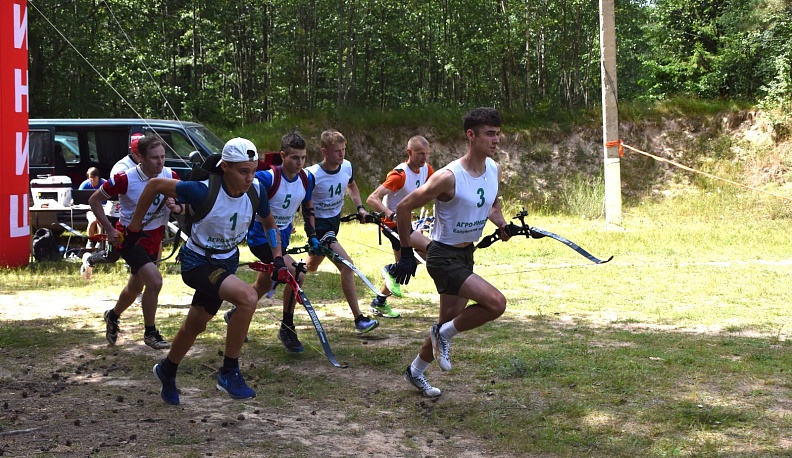 В Людинове проходят этапы Кубка России по стрельбе из лука