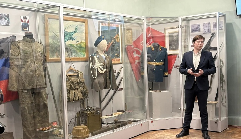 В Калужском объединённом музее-заповеднике открылась выставка «Когда бушуют грозы»