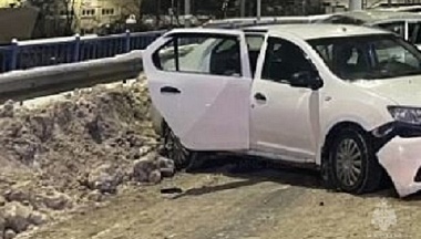 В Калуге в тройном ДТП на Синих мостах пострадал один человек