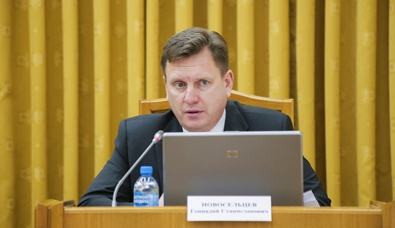 Геннадий Новосельцев: «Опыт депутатского контроля поможет в создании наблюдательных советов при больницах в Калужской области»