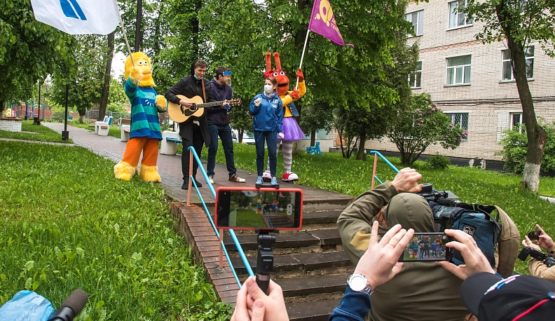 Подарок от Первого