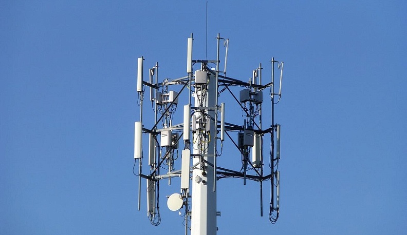 Пользователи мобильной связи из ДНР и ЛНР получат российские номера с префиксом +7