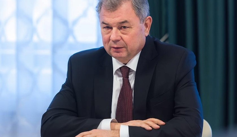 Сенатор Анатолий Артамонов пожелал полицейским  счастья и успехов в выполнении служебных задач