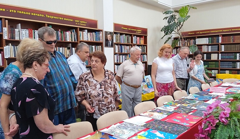 В Калуге подвели итоги 11-го областного конкурса детского рисунка «Человек. Вселенная. Космос»