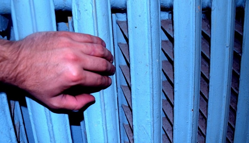 Калужане жаловались в ЦУР на отсутствие горячей воды и отопления