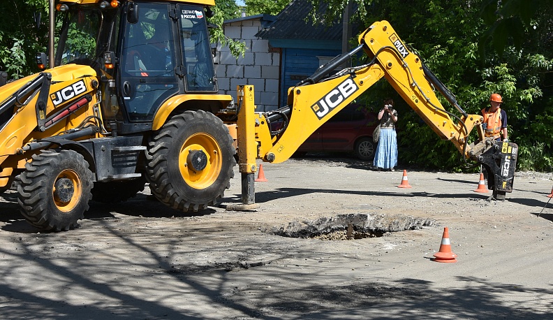 Восемь километров труб заменили в Калуге