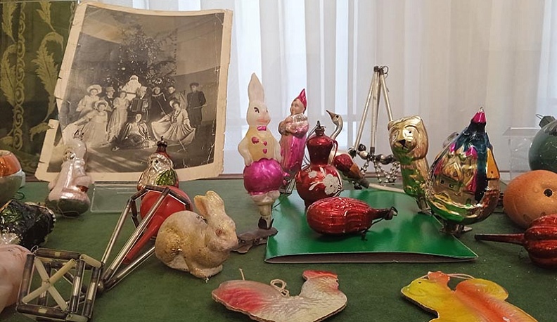В Калуге открылась выставка новогодних игрушек