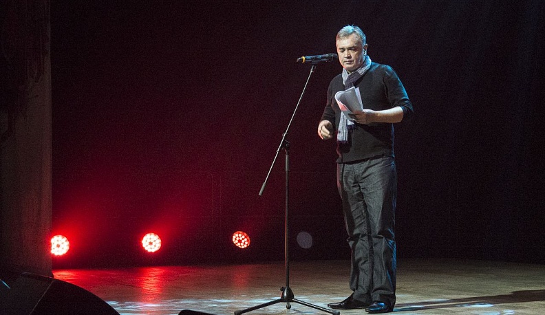 Поэты русской весны прочитали свои стихи на фестивале «УграФест» в Калуге