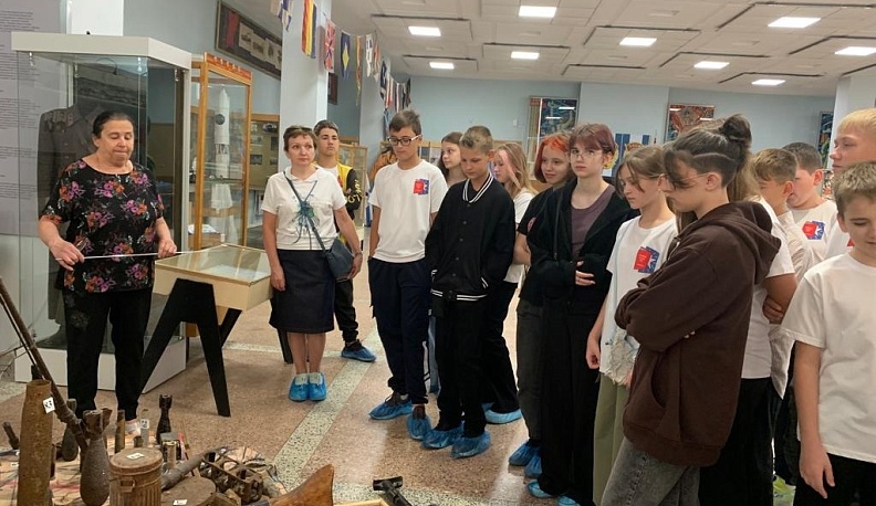 В Музее комсомольской славы в Людинове для школьников проходят квесты и кинолекторий