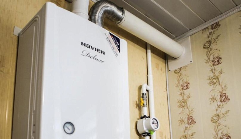 В Думиничском районе газовые колонки подключали к вентканалам