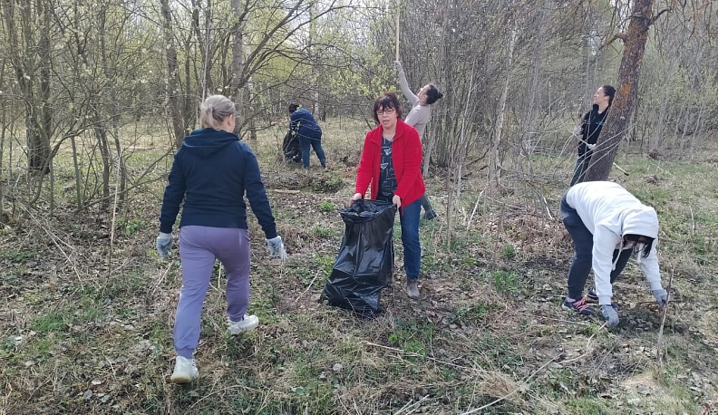 Тарусяне приняли участие во Всероссийском субботнике