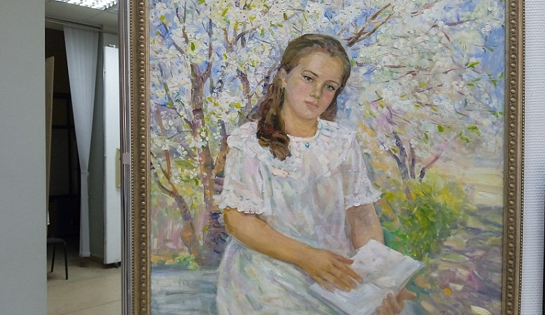 В Калуге представили выставку «Освещенные солнцем»