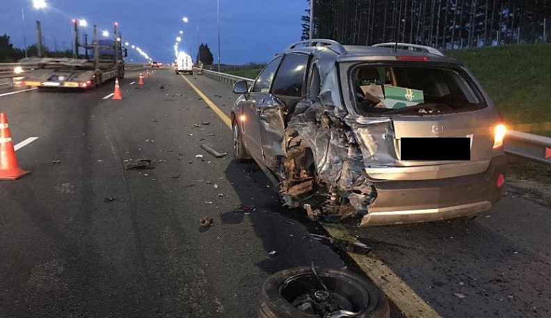 В Бабынинском районе на трассе столкнулись две иномарки