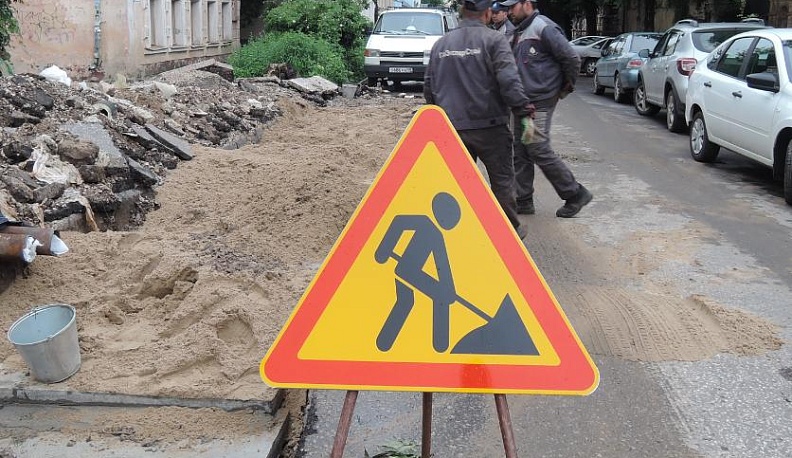 В Калуге продлевают ограничение движения на центральном участке Московской