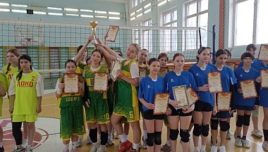 В Жуковском округе прошел волейбольный турнир среди девушек